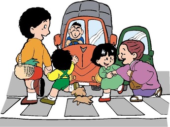 横断歩道を横断している写真