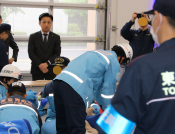 訓練の視察の様子