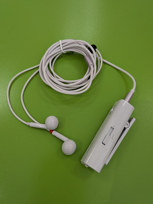 軟骨伝導集音器(イヤホン)